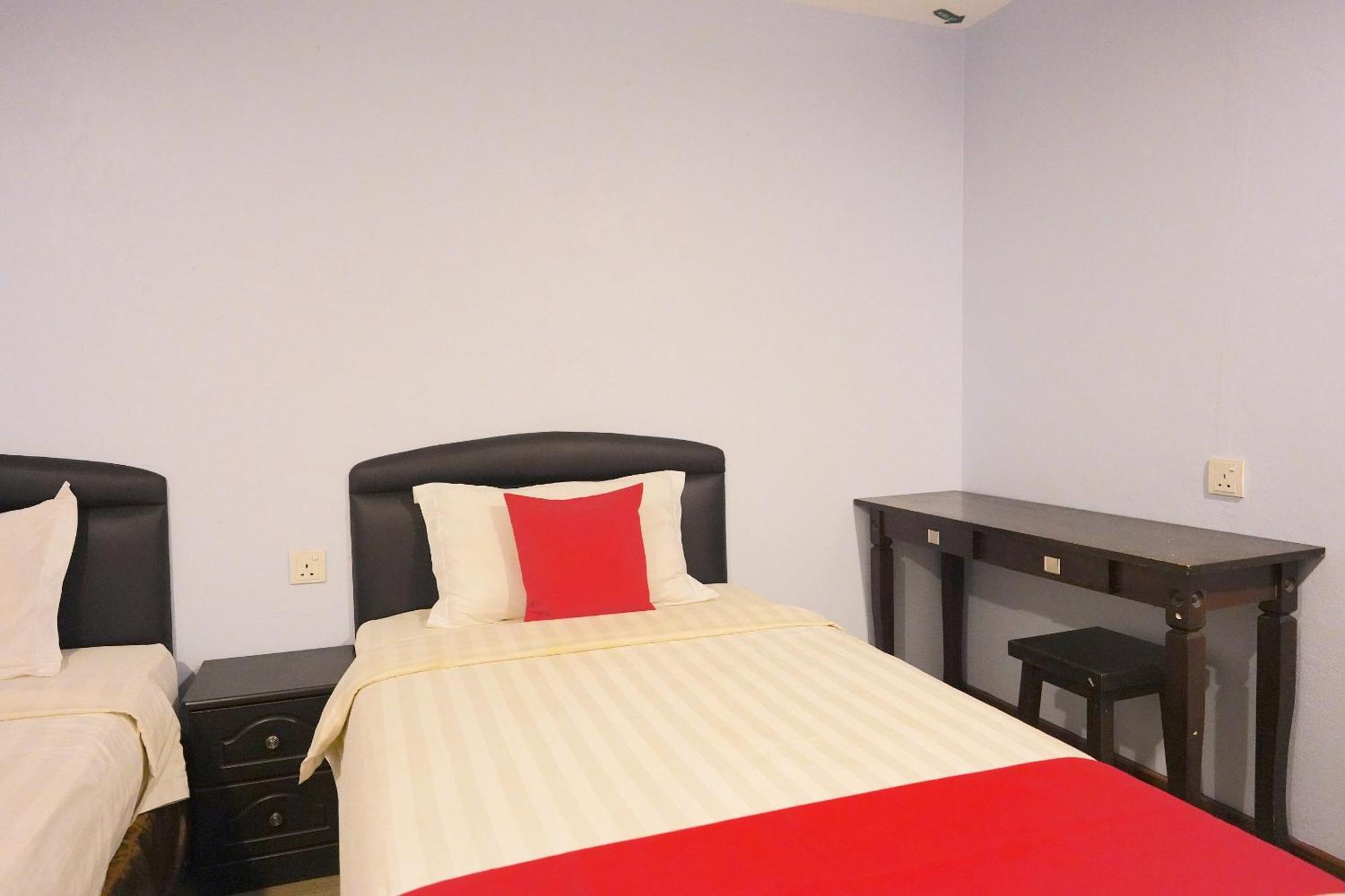 Super Oyo 89544 Utama Inn Bintulu Exterior foto
